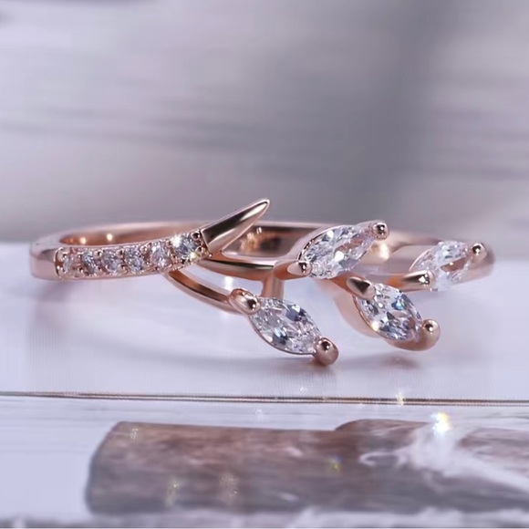 14k gold plated Leaf Crystal Women's Eternity Band Ring - Picture 6 of 7